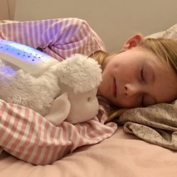 Nattljus nallebjrnslamm med stjrnhimmel